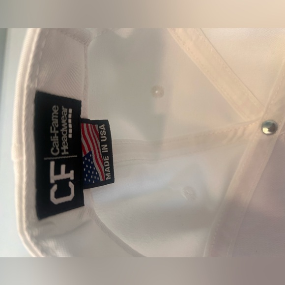 Donald Trump Cali-Fame Official Exclusive Victory Hat Limited Edition MAGA Hat - Picture 4 of 6